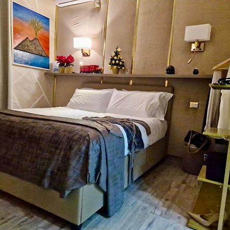 Appartement La Dimora Nei Presepi In San Gregorio à Naples Extérieur photo