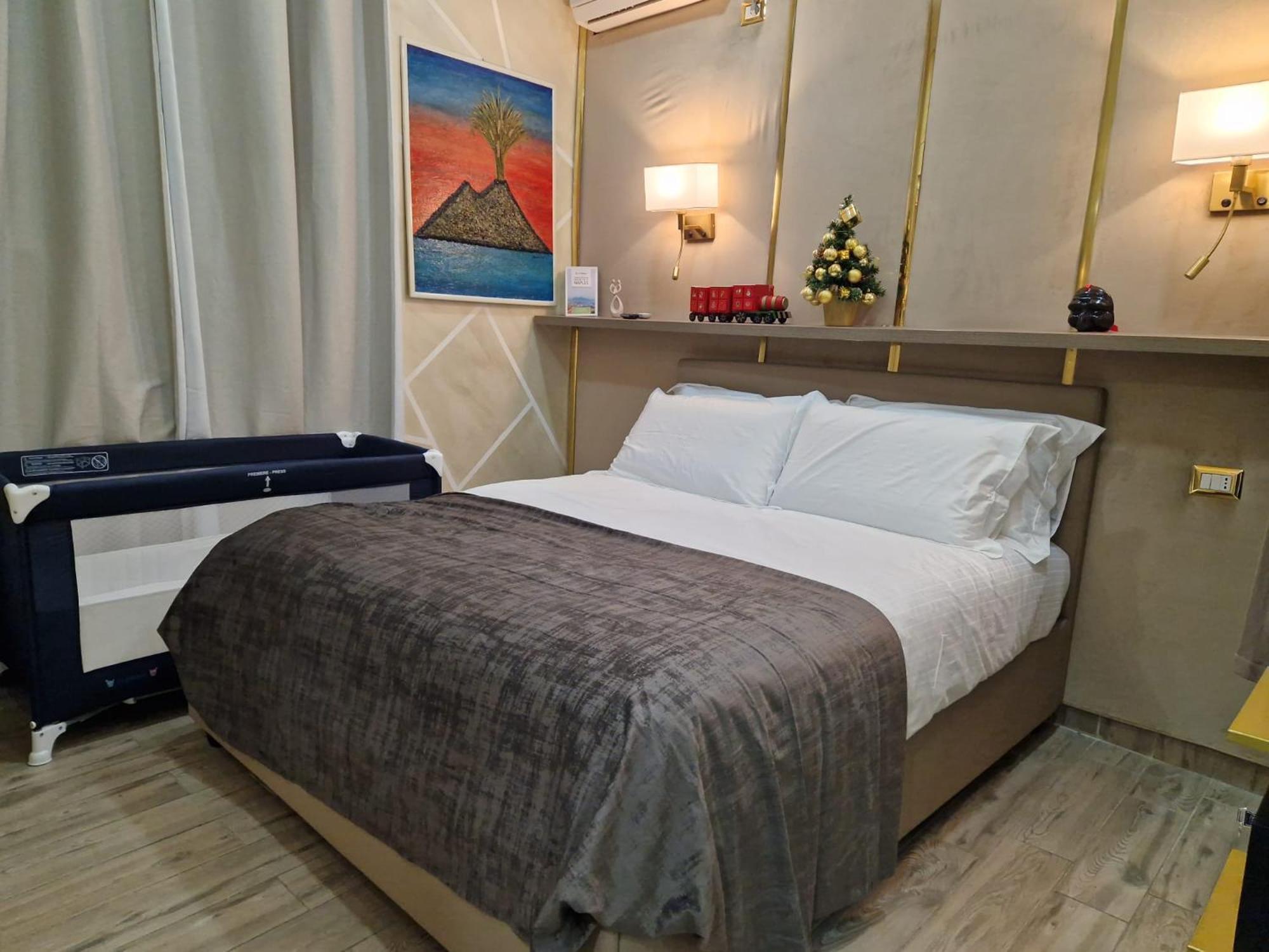 Appartement La Dimora Nei Presepi In San Gregorio à Naples Extérieur photo