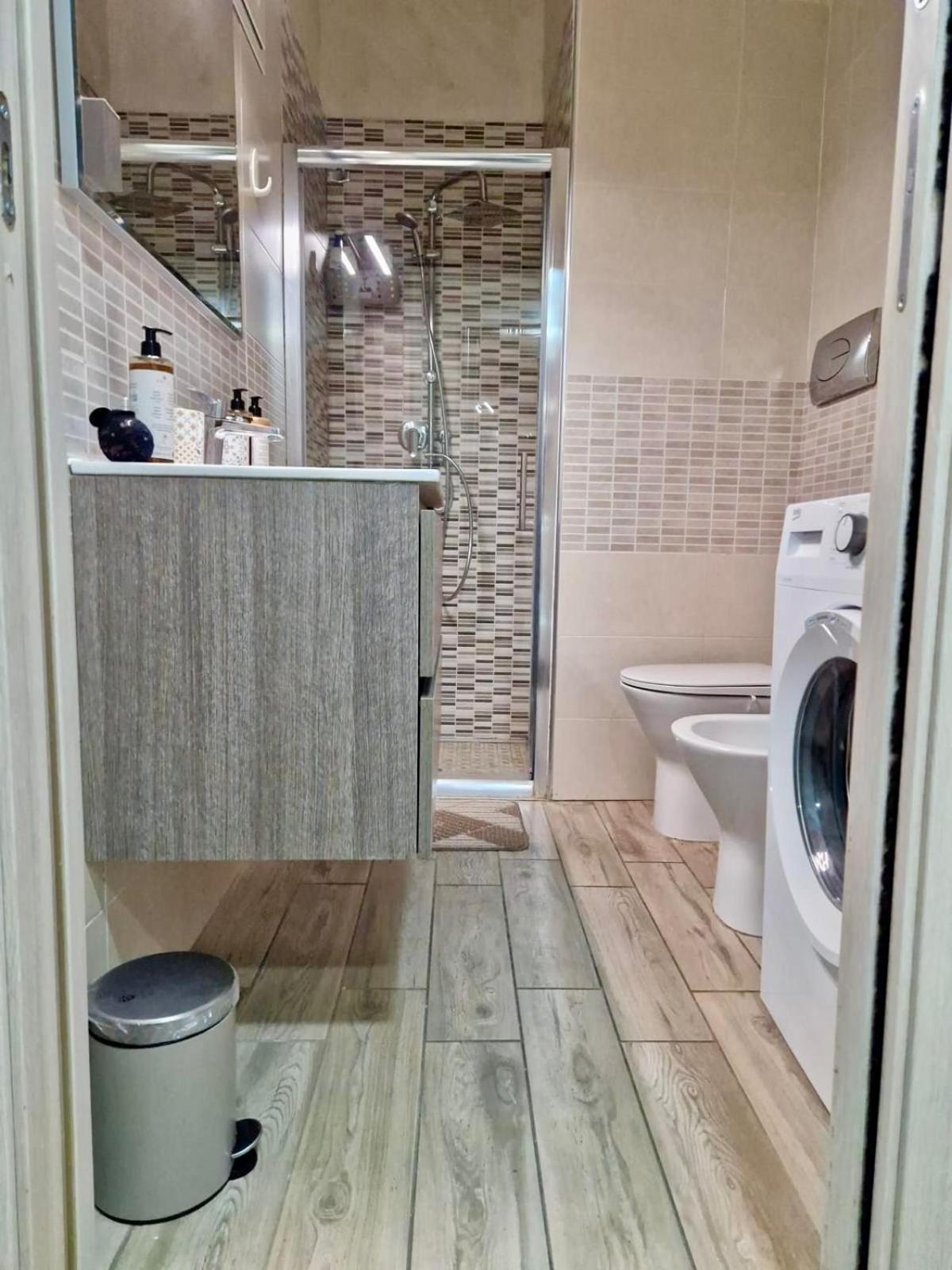 Appartement La Dimora Nei Presepi In San Gregorio à Naples Extérieur photo